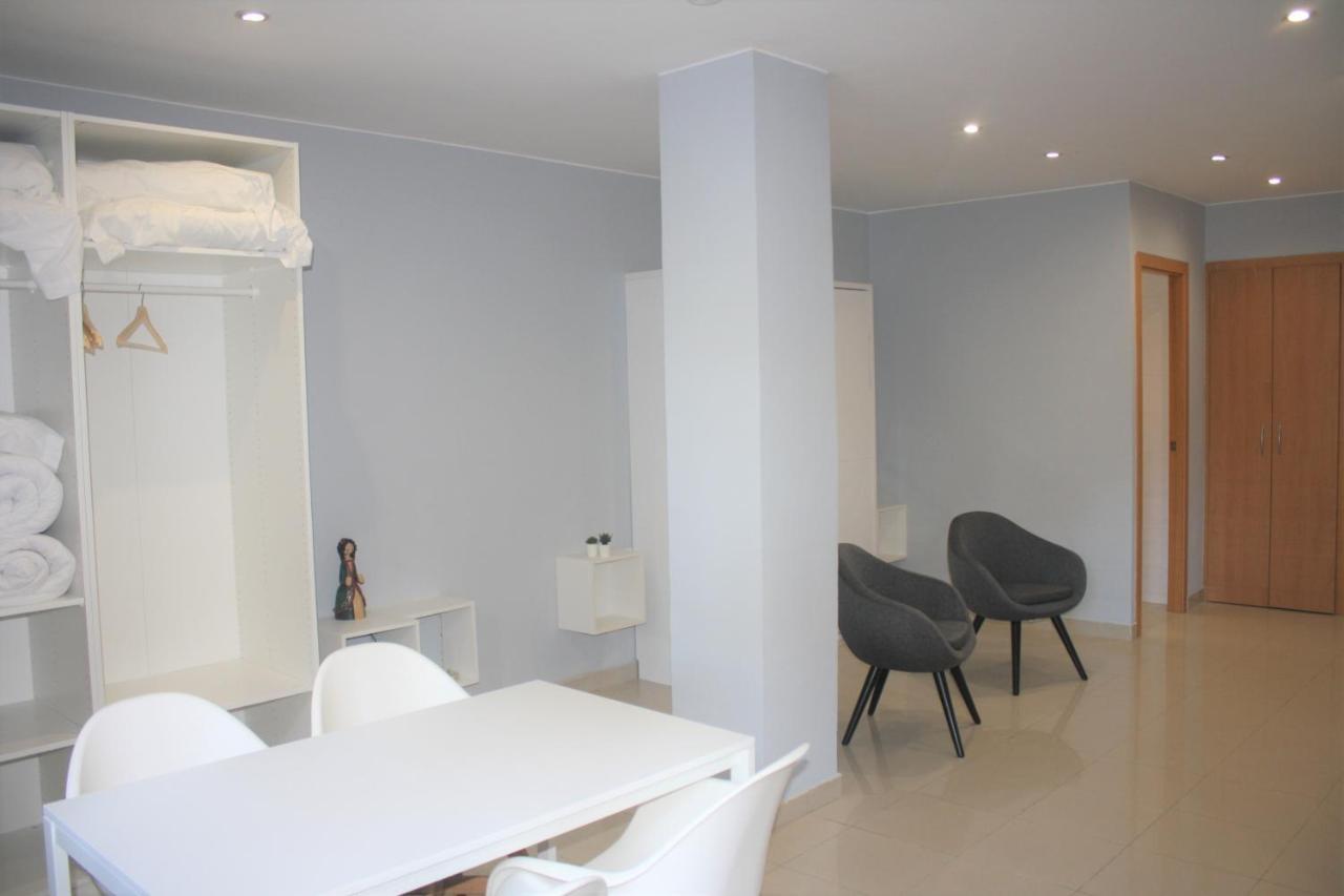 Alguera Hola Apartments バルセロナ エクステリア 写真