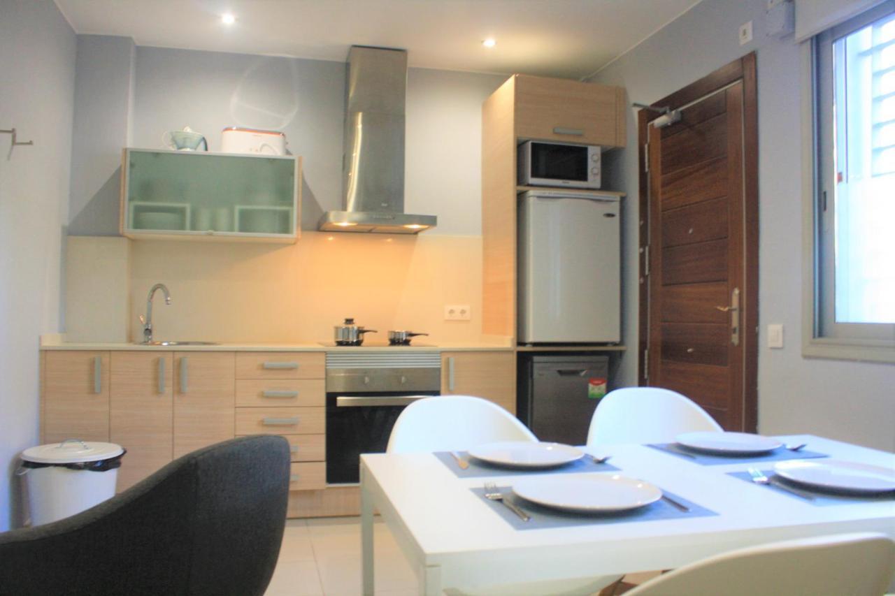 Alguera Hola Apartments バルセロナ エクステリア 写真