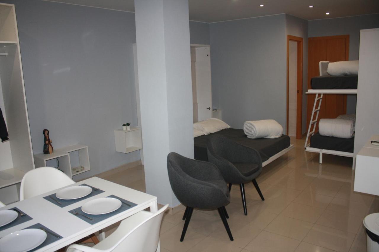 Alguera Hola Apartments バルセロナ エクステリア 写真